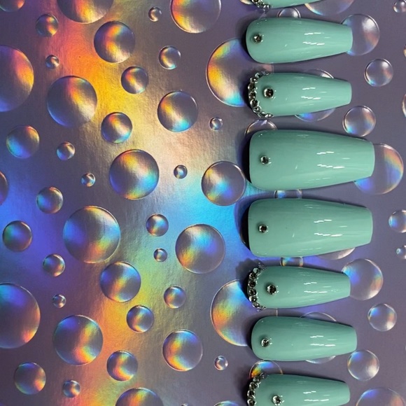 Fake nails - Picture 3 of 7